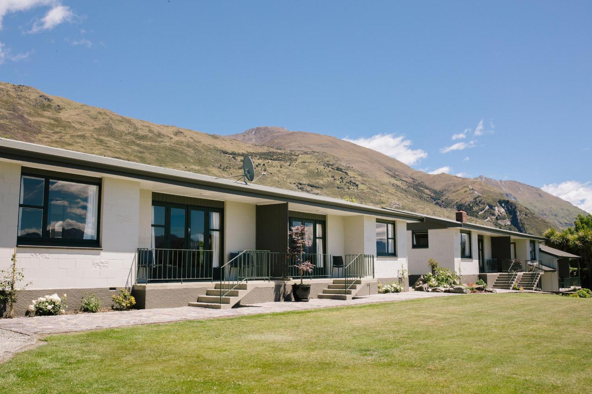 Wanaka Top 10 Holiday Park Kültér fotó