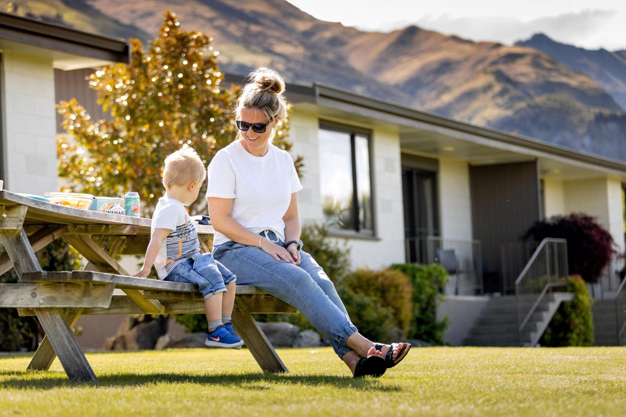 Wanaka Top 10 Holiday Park Kültér fotó