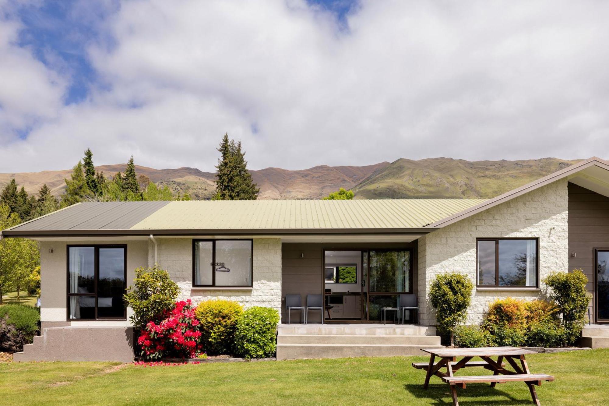 Wanaka Top 10 Holiday Park Kültér fotó